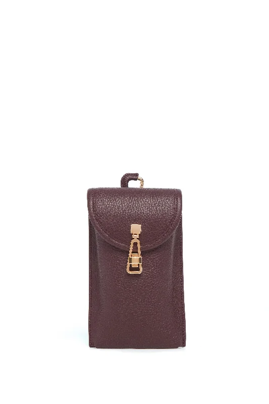 Sunglasses Pouch in Bordeaux Textured Leather